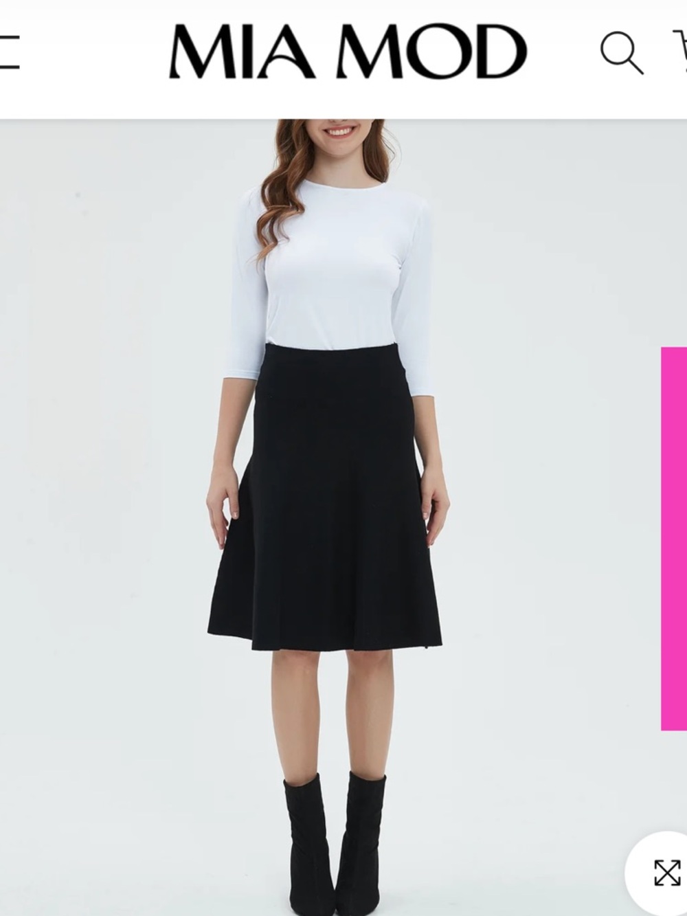Mia Mod Black year round short